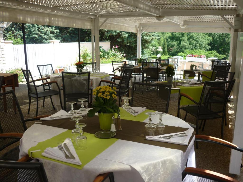 Logis Hotel Le Relais Du Serre ديوليفي المظهر الخارجي الصورة