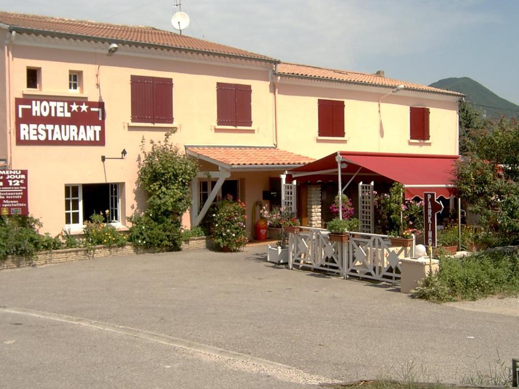 Logis Hotel Le Relais Du Serre ديوليفي المظهر الخارجي الصورة